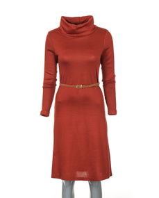 菱形元素成新宠！主流服装品牌如何玩转几何美学？