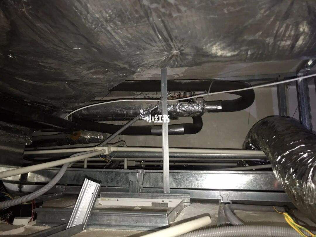 窗口冷气机底盘滴水 窗口冷气机底盘滴水怎么办