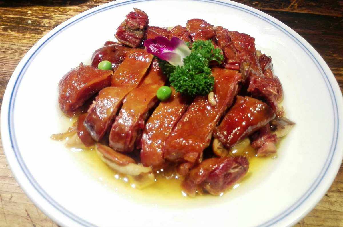 怎么用微波炉蒸酱鸭 怎么用微波炉蒸酱鸭子